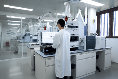 首個百億國貨美妝的新起點 珀萊雅如何以科技創新躋身全球美妝前十