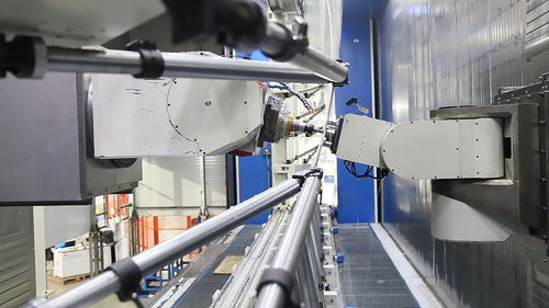 上?？萍吉?為國產大飛機制作蒙皮,這個企業打響中國制造的全球影響力